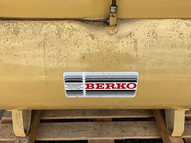 Berko - vt375 - 2,2kw 250 liter compressor - afbeelding 3 van  10