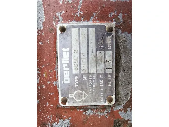 Berliet - m-520 - motor met versnellingsbak - afbeelding 4 van  12
