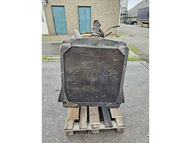 Berliet - m-520 - motor met versnellingsbak - afbeelding 10 van  12
