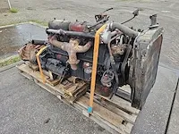 Berliet - m-520 - motor met versnellingsbak - afbeelding 11 van  12