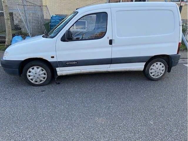 Berlingo - citroen - afbeelding 2 van  13