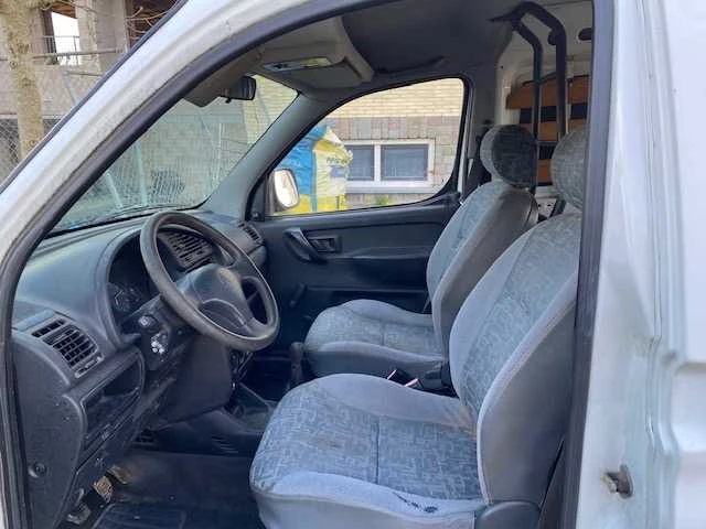 Berlingo - citroen - afbeelding 9 van  13