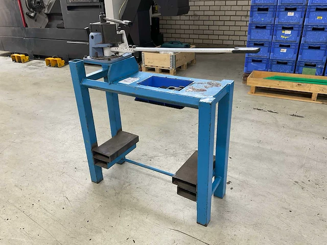 Bernardo wb100 buigmachine - afbeelding 1 van  7