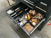 Berner meubel met bevestigingsmateriaal voor campers - afbeelding 13 van  31