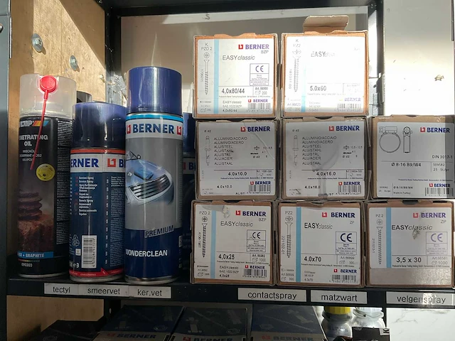 Berner meubel met bevestigingsmateriaal voor campers - afbeelding 24 van  31