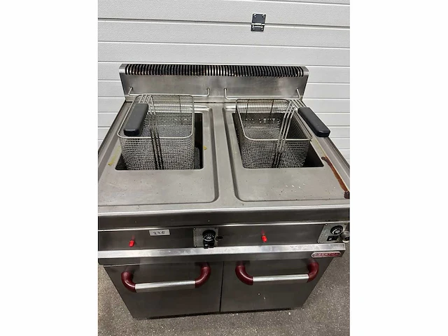 Bertos - dubbele - friteuse - afbeelding 6 van  7