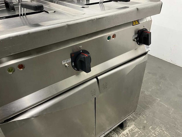 Berto's - e7f10-8ms - mobiele friteuse - afbeelding 4 van  9