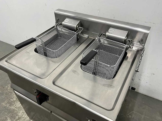 Berto's - e7f10-8ms - mobiele friteuse - afbeelding 6 van  9