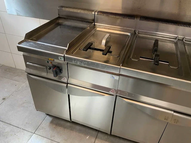Berto's - gl20m - friteuse - afbeelding 1 van  8