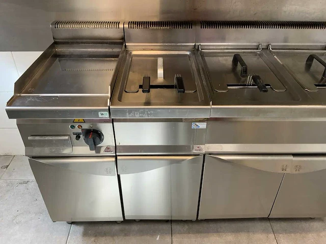 Berto's - gl20m - friteuse - afbeelding 2 van  8