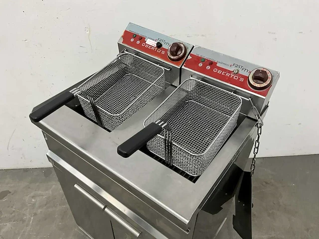 Berto's - mobiele friteuse - afbeelding 2 van  7