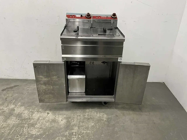 Berto's - mobiele friteuse - afbeelding 6 van  7