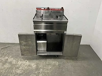 Berto's - mobiele friteuse - afbeelding 6 van  7