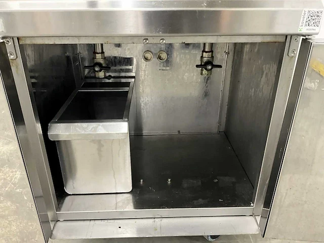 Berto's - mobiele friteuse - afbeelding 7 van  7