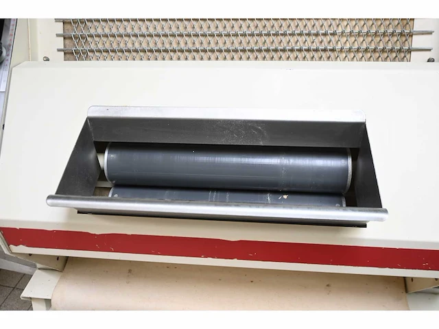 Bertrand euro 2000sr stokbroodmachine - afbeelding 4 van  7