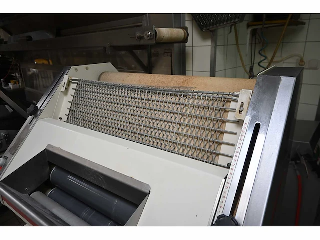 Bertrand euro 2000sr stokbroodmachine - afbeelding 5 van  7