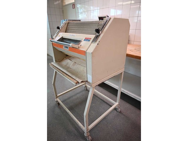 Bertrand euromap stokbroodmachine - afbeelding 4 van  4