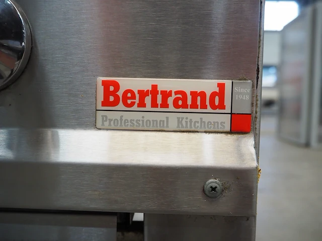 Bertrand - afbeelding 8 van  8