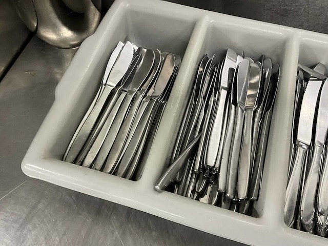 Bestekbak met messen - afbeelding 2 van  5