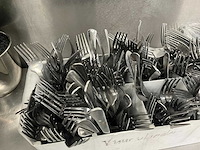 Bestekkorf met vorken - afbeelding 2 van  4