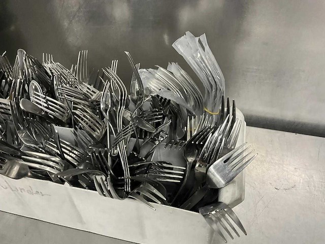 Bestekkorf met vorken - afbeelding 3 van  4