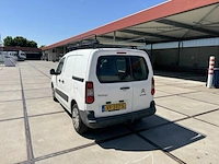 Bestelauto citroen, berlingo 1.6 hdi 700 club economy, bouwjaar 2013 - afbeelding 32 van  36