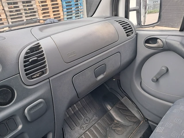 Bestelauto mercedes-benz, sprinter 208 cdi 2.2 344, bouwjaar 2006 - afbeelding 46 van  62
