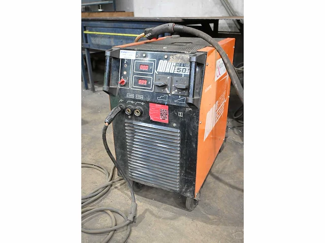 Bester magster 501 lasapparaat met bester pde 41w mag feed unit - afbeelding 3 van  10