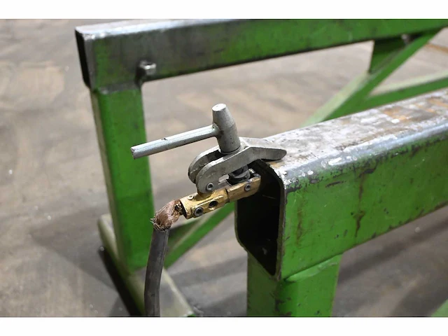 Bester magster 501 lasapparaat met bester pde 41w mag feed unit - afbeelding 9 van  10