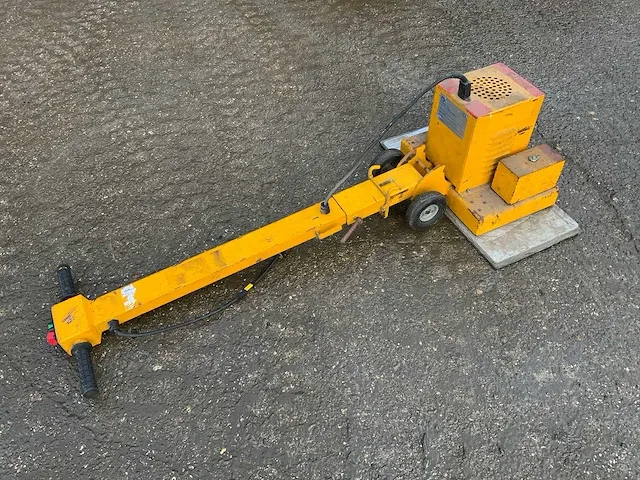 Besto - bes10-78 - betonvloer schuurmachine - afbeelding 1 van  5