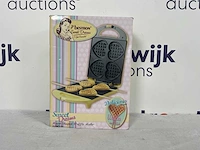 Bestron wafelijzer voor hartvormige wafels - afbeelding 2 van  2
