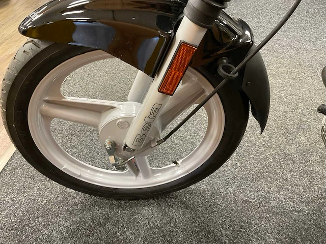 Bèta cyclo brommer - afbeelding 6 van  14