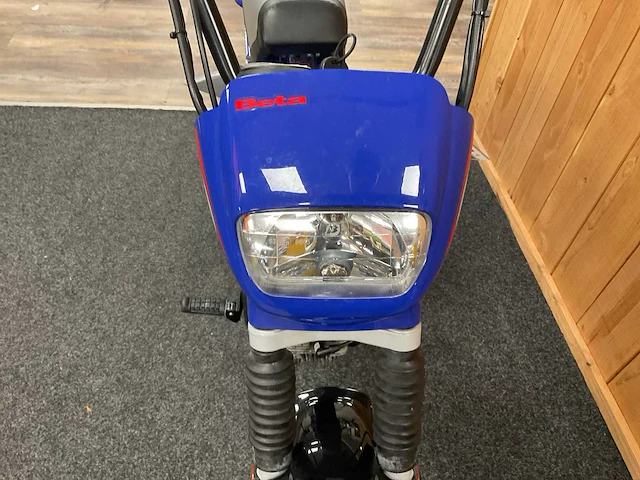 Beta snorscooter brommer - afbeelding 2 van  17