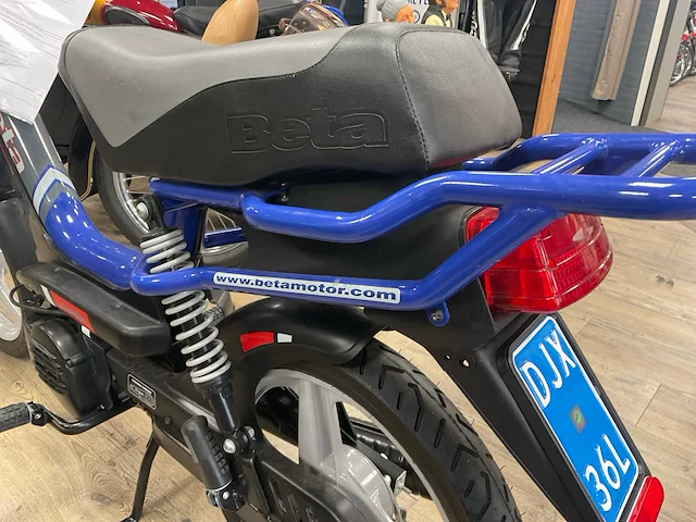 Beta snorscooter brommer - afbeelding 15 van  17