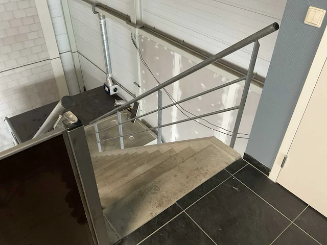 Beton betonnen trap 2 verdiepingen - afbeelding 11 van  18