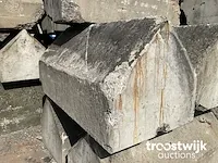 Beton nokblok - afbeelding 3 van  3
