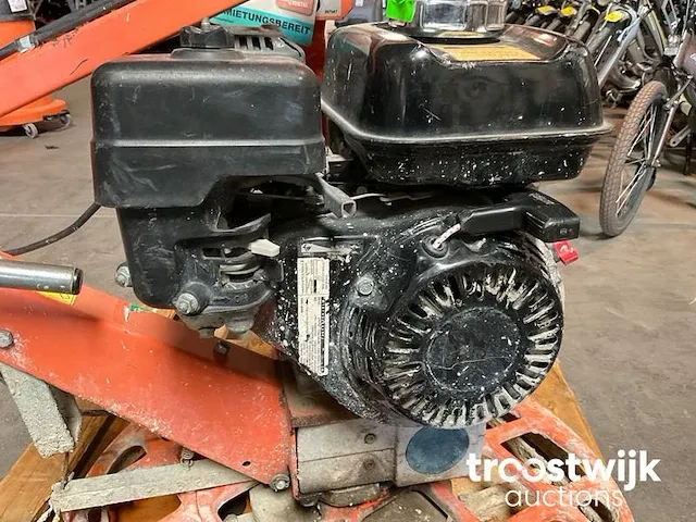 Beton schuur machine - afbeelding 5 van  6