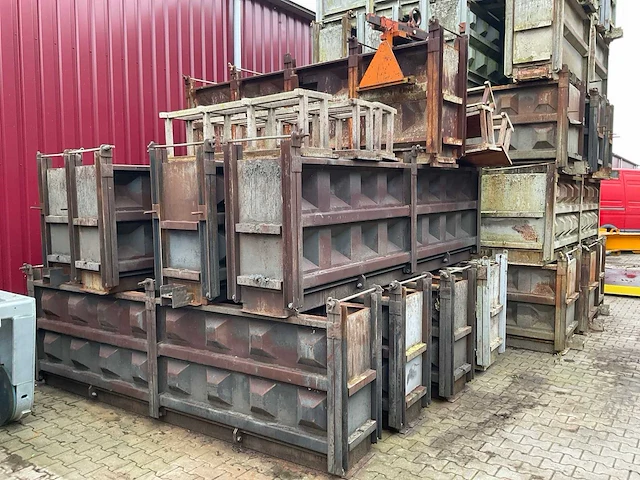 Betonblok mal (25x) - afbeelding 17 van  18