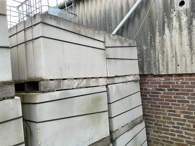 Betonblokken 175-300 breed - afbeelding 7 van  7
