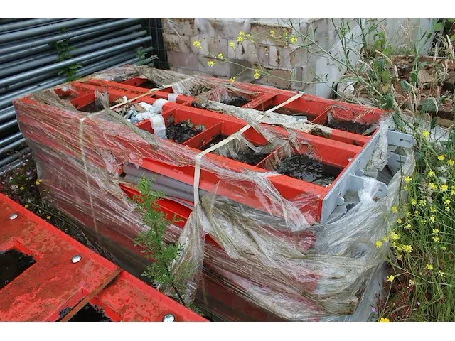 Betonblokmallen 4 stuks voor legioblokken. - afbeelding 3 van  4