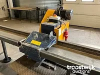 Betonijzer knipmachine - afbeelding 1 van  9