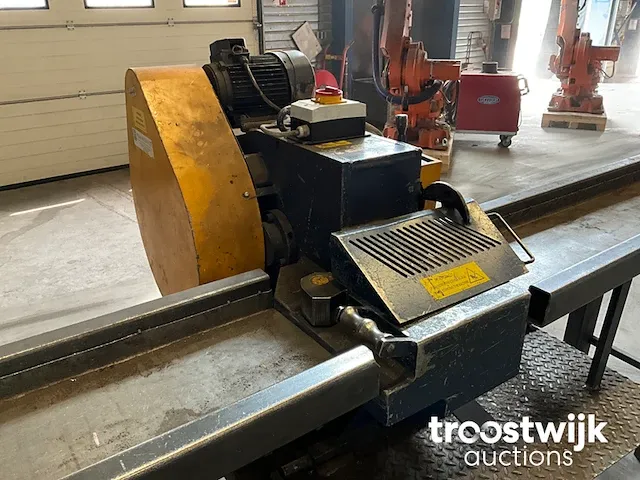 Betonijzer knipmachine - afbeelding 2 van  9