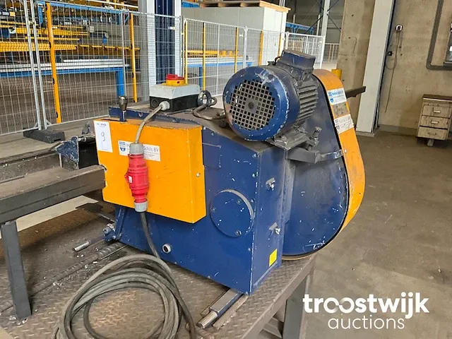Betonijzer knipmachine - afbeelding 3 van  9