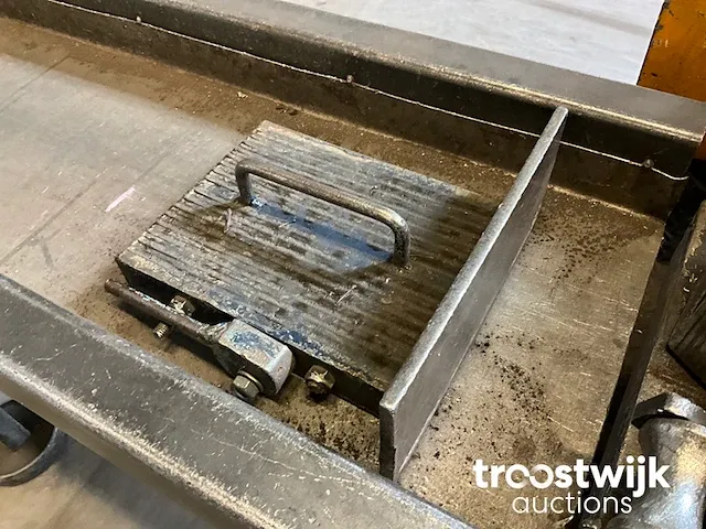 Betonijzer knipmachine - afbeelding 9 van  9