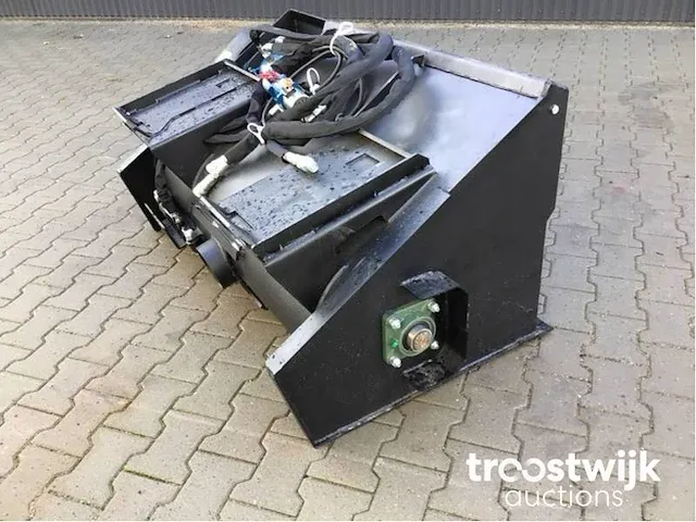 Betonmixer voor schranklader - afbeelding 2 van  32