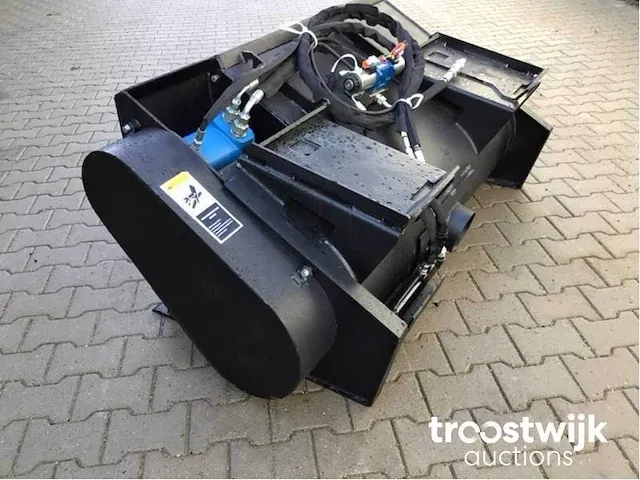 Betonmixer voor schranklader - afbeelding 4 van  32