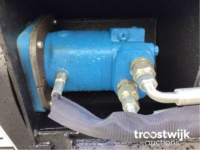 Betonmixer voor schranklader - afbeelding 15 van  32