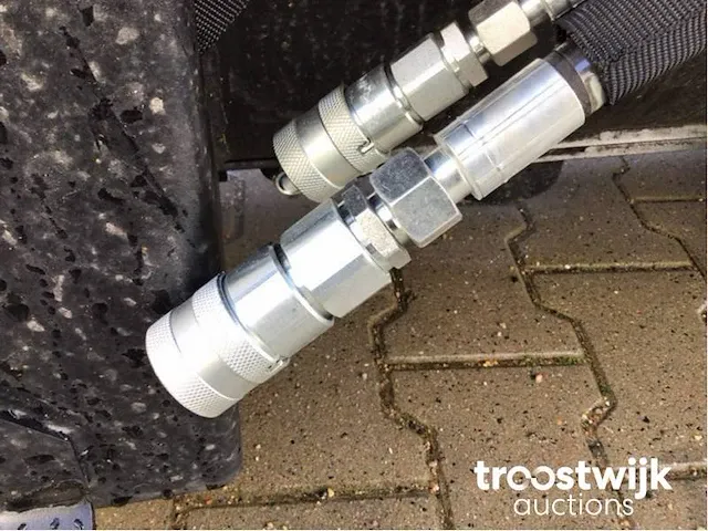 Betonmixer voor schranklader - afbeelding 16 van  32