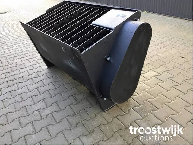 Betonmixer voor schranklader - afbeelding 23 van  32