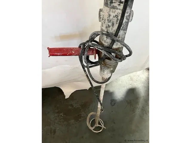 Betonmixer - afbeelding 2 van  3